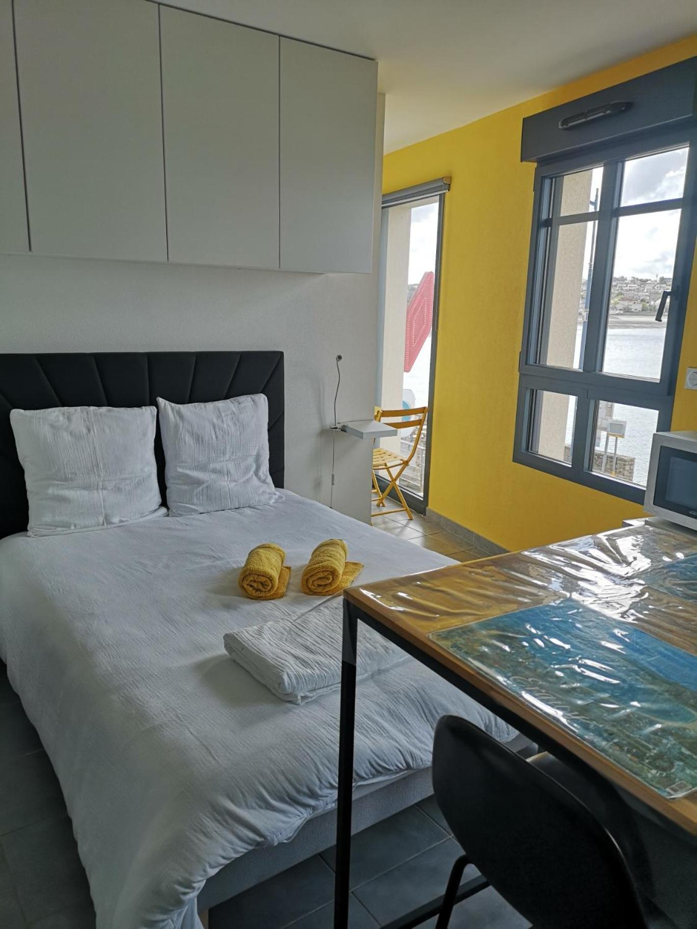 Appartement Devant La Mer Erquy Exterior photo
